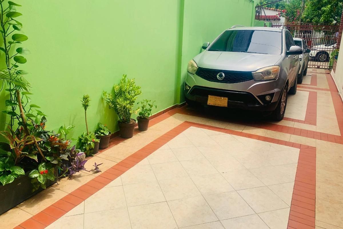 Cartagonova - Privadas Y Amplias Cerca A Zonas Turísticas Pensión *