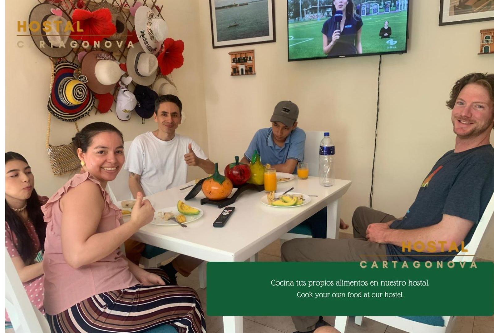 Cartagonova - Privadas Y Amplias Cerca A Zonas Turísticas Pensión