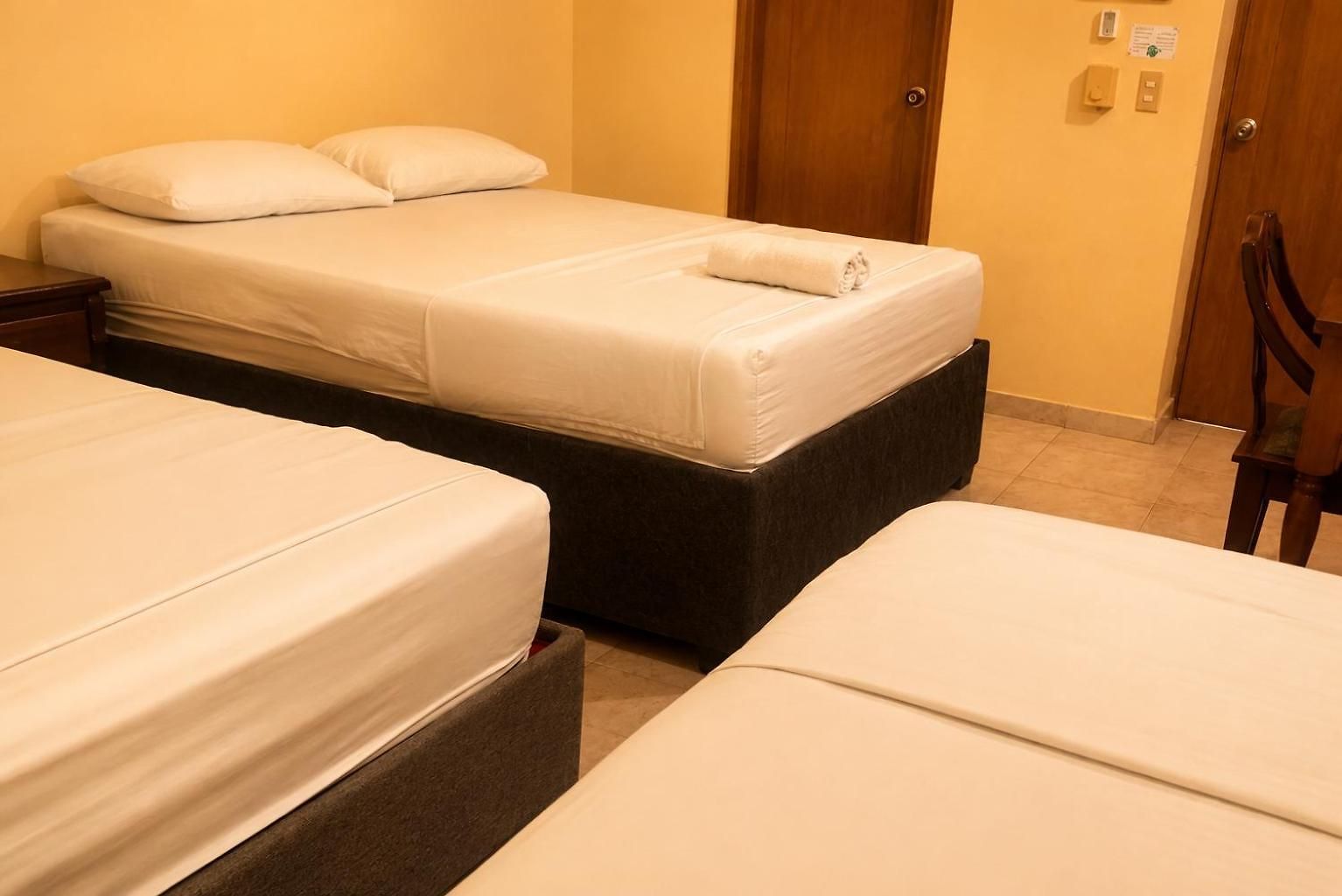Cartagonova - Privadas Y Amplias Cerca A Zonas Turisticas Guest house