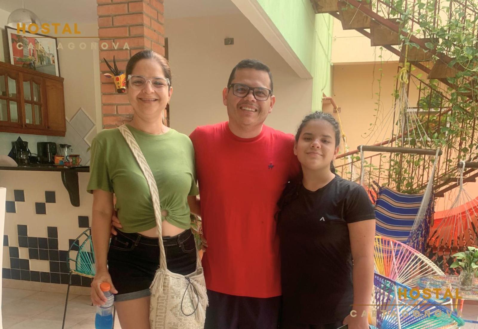 Pensión Cartagonova - Privadas Y Amplias Cerca A Zonas Turísticas