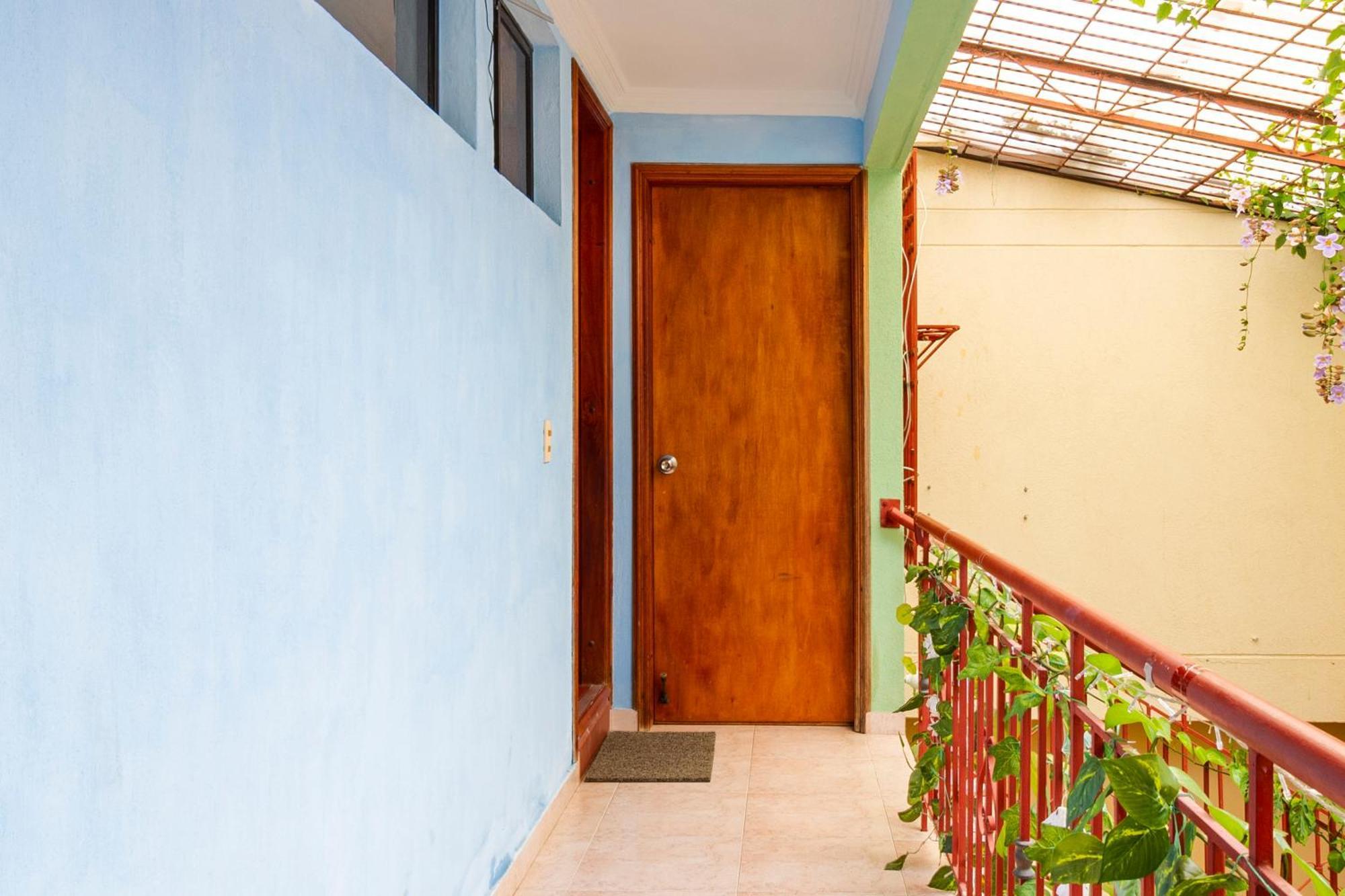 Pensión Habitación Privada Y Amplia Cerca Zonas Turísticas *